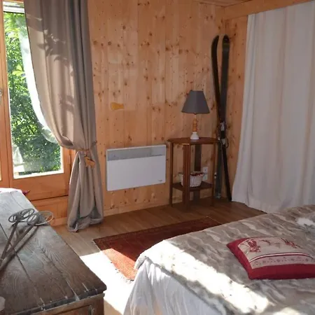 Little Interval Le Villard (Isere)